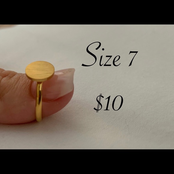 Gold rings - Picture 3 of 3